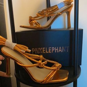 Love Knot-Orange Metallic Heel by PnkElephant💕🐘